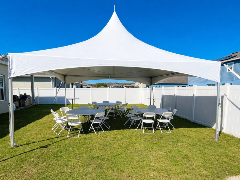 20x20 with round tables and cocktail tables